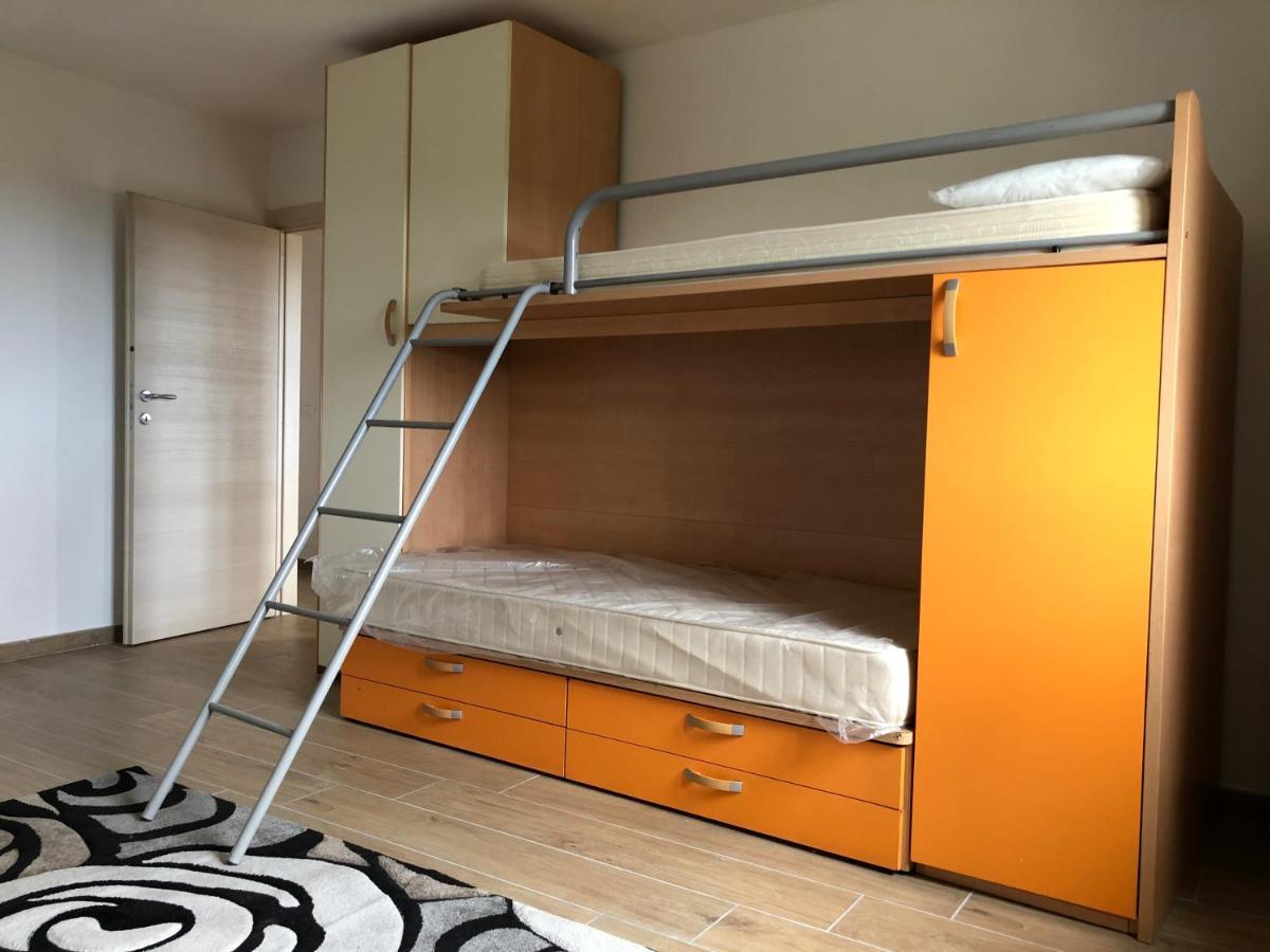 Ferienwohnung Casa Indipendente Su Due Livelli In Liguria-Vista Mare 6-7 Posti Magliolo Exterior foto