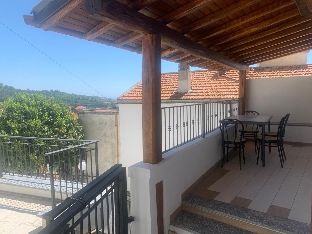 Ferienwohnung Casa Indipendente Su Due Livelli In Liguria-Vista Mare 6-7 Posti Magliolo Exterior foto
